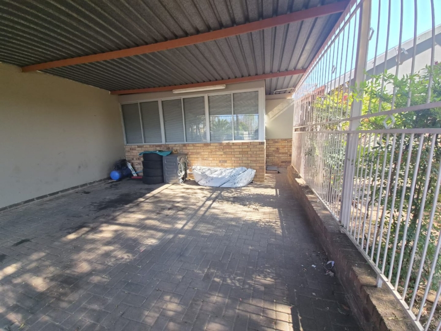 12 Bedroom Property for Sale in Universitas Ridge Free State